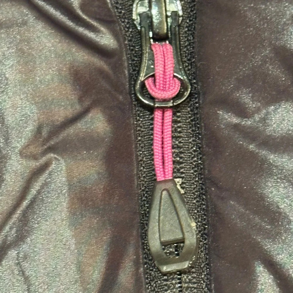 QUECHUA Men's L Black Vest Zip Pockets Hiking Outdoor Gorpcore Accent Lining - Picture 9 of 10